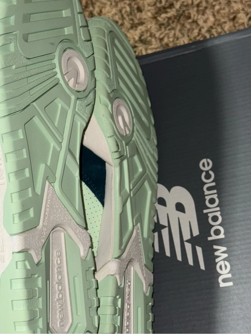 New Balance 550 Green Grey BB550FLV Basketball Court Sneaker Men Size 11.5 NEW